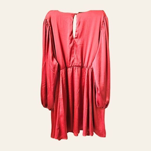 TORRID Plus Size Mini Bubble Charmeuse Babydoll dress 4X - Picture 11 of 16